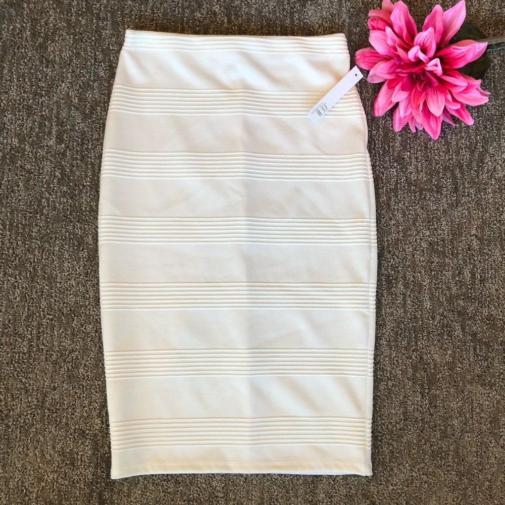 Joe B white midi pencil skirt